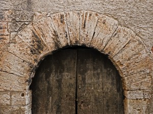 door-1128254_1920